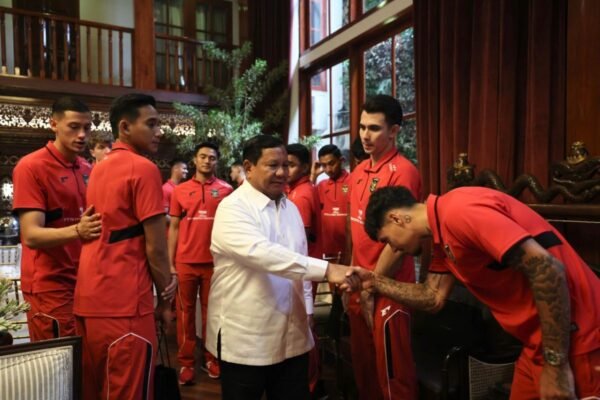 Presiden Mengingatkan Timnas untuk Tetap Berjuang Maksimal Meski Sudah Lolos ke Playoff